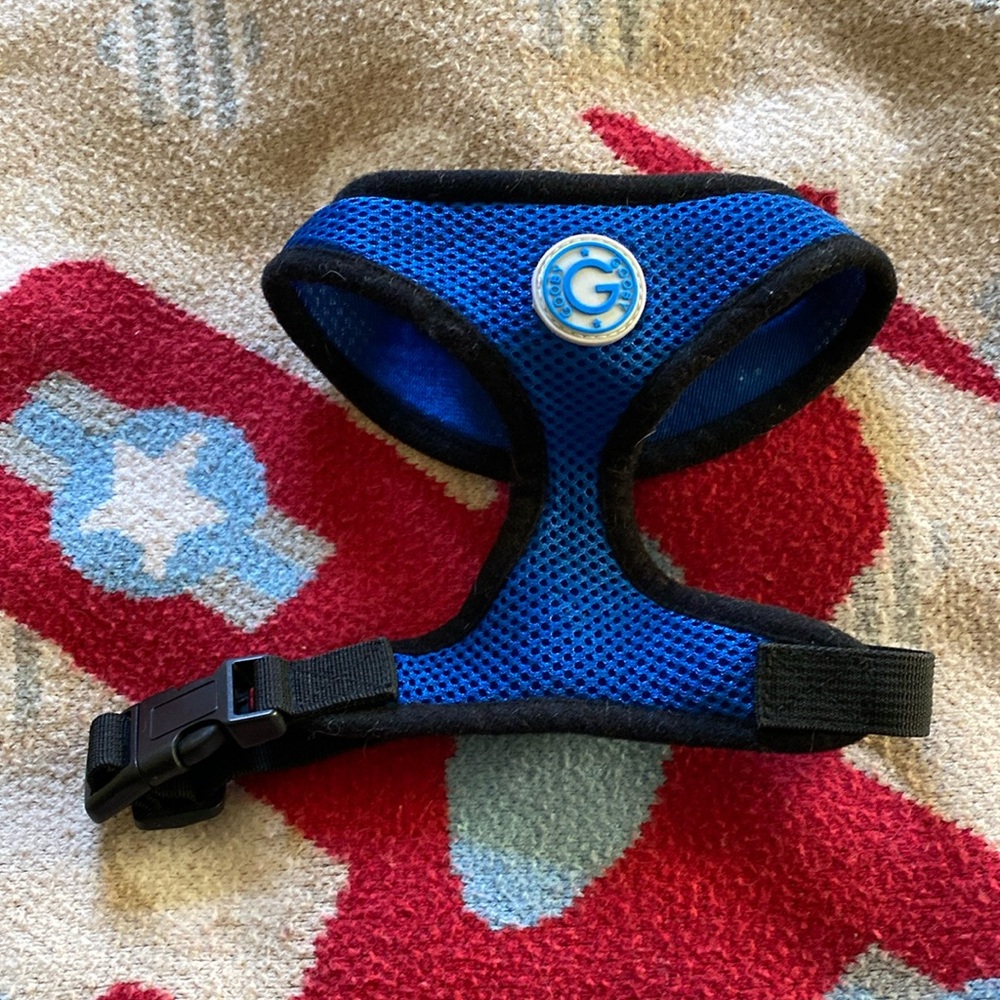 Gooby Logo Blue Mesh Adjustable Doggie Harness